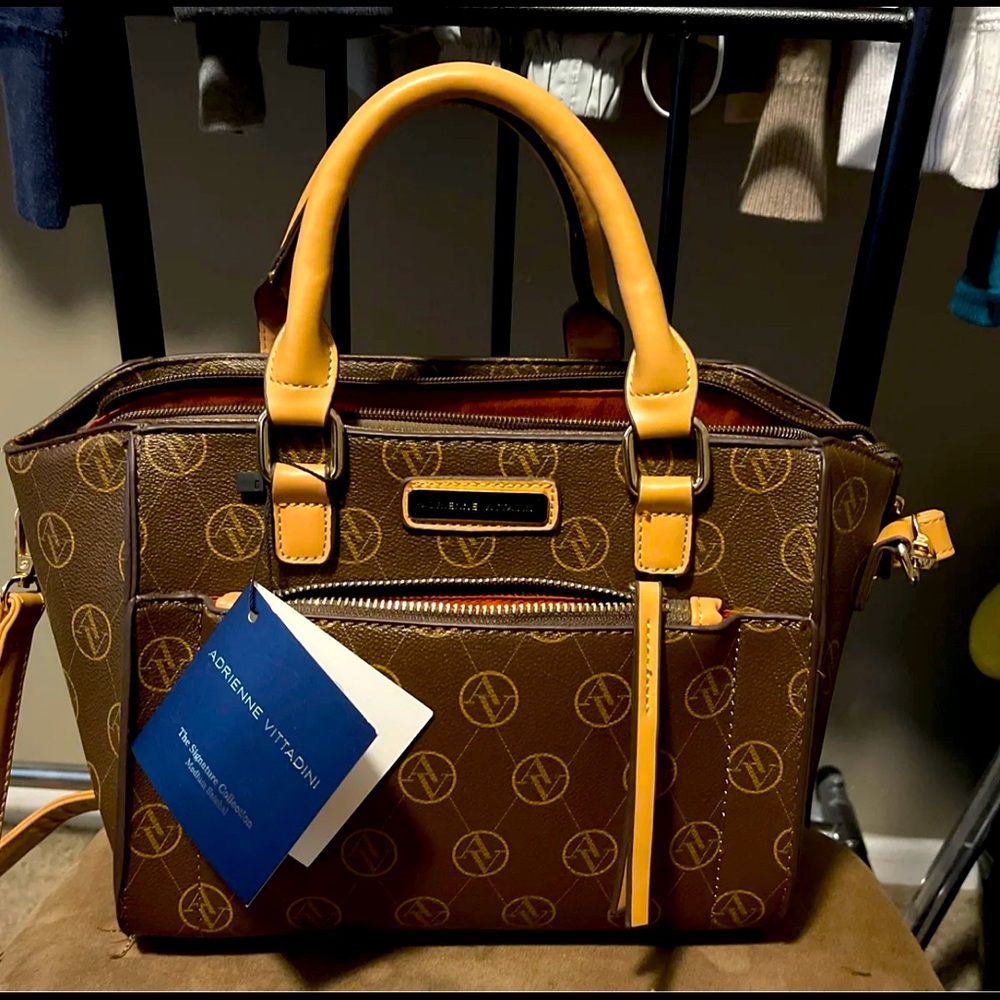Adrianne Vittadini logo medium satchel